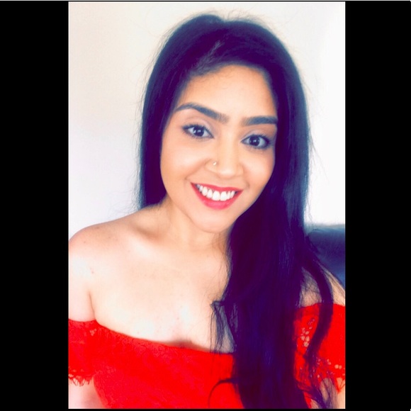 Meet your Posher, Chandni - Picture 2 of 2